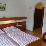Helga Guest house 3*